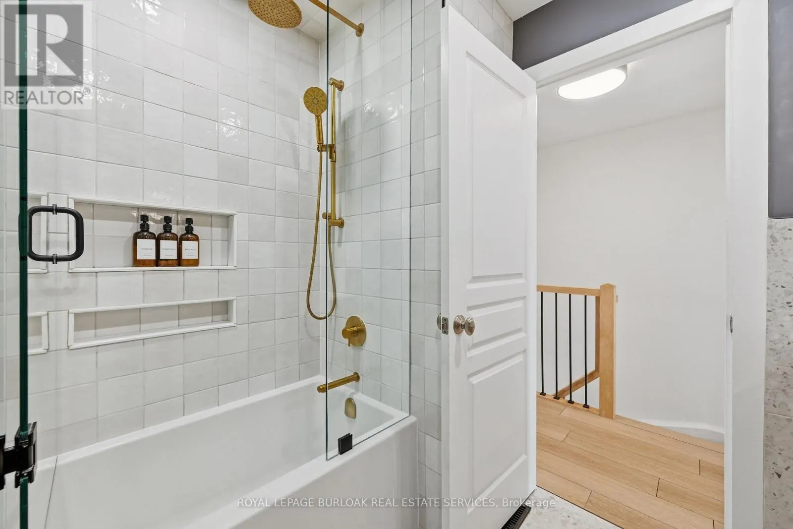 7 - 337 BEACH BOULEVARD