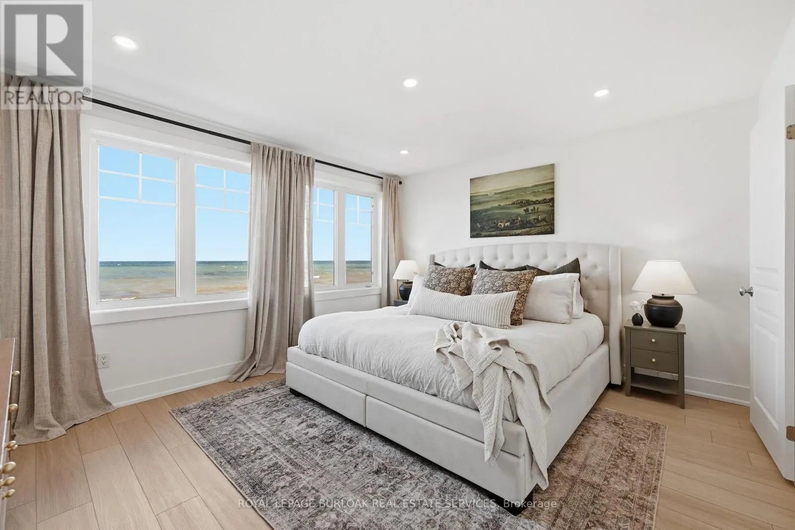 7 - 337 BEACH BOULEVARD