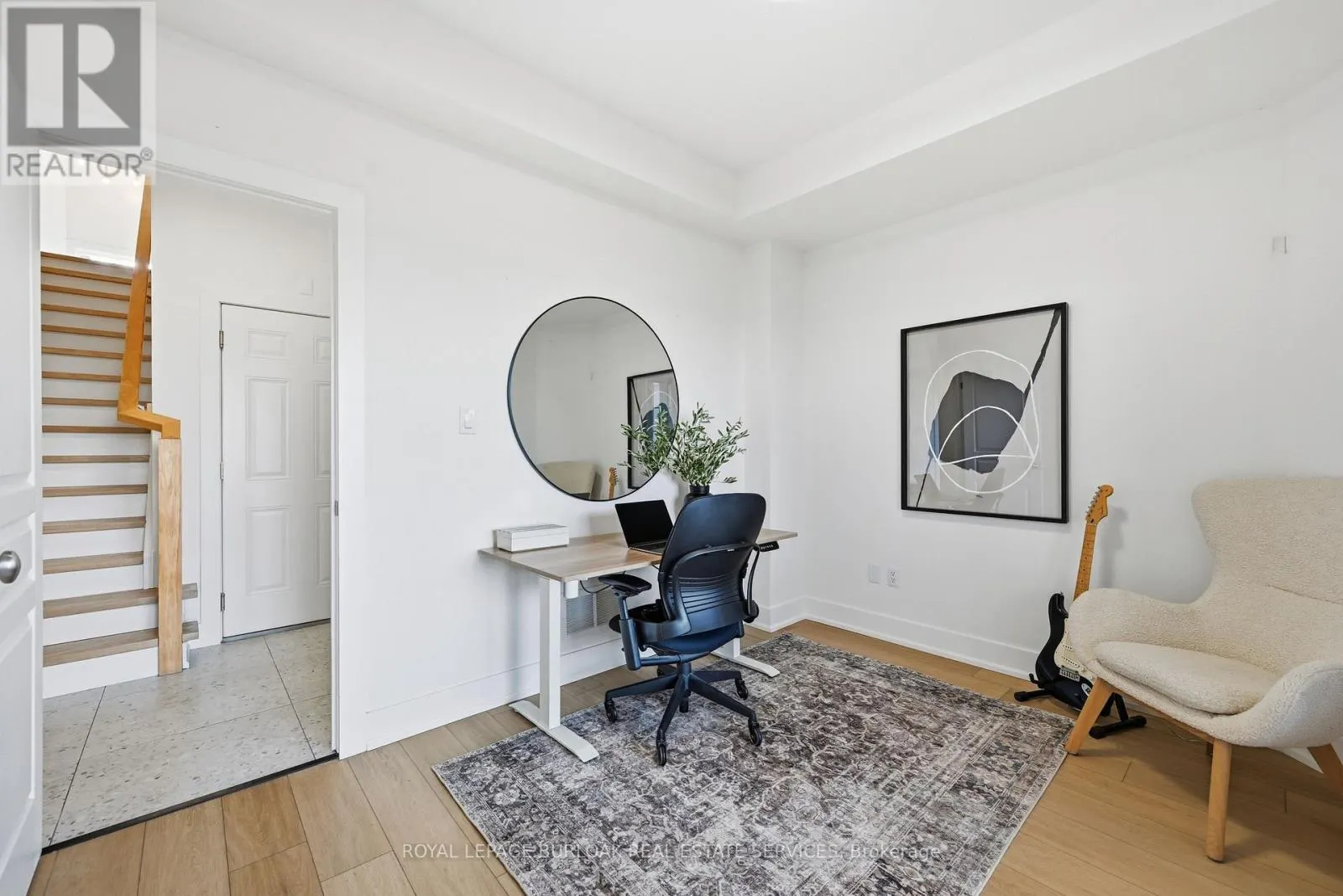 7 - 337 BEACH BOULEVARD