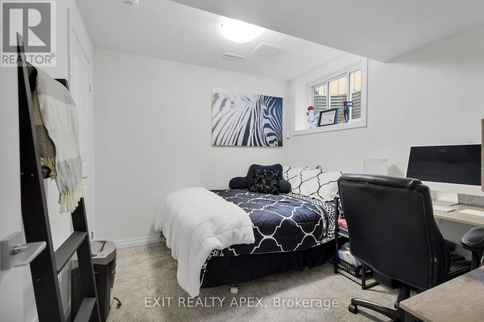 11 CHARTER CREEK COURT E