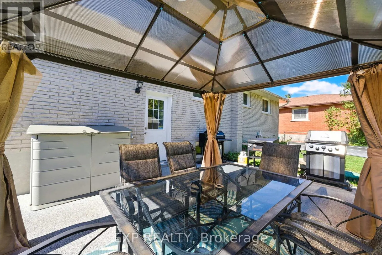 1515 PENTECOSTAL ROAD