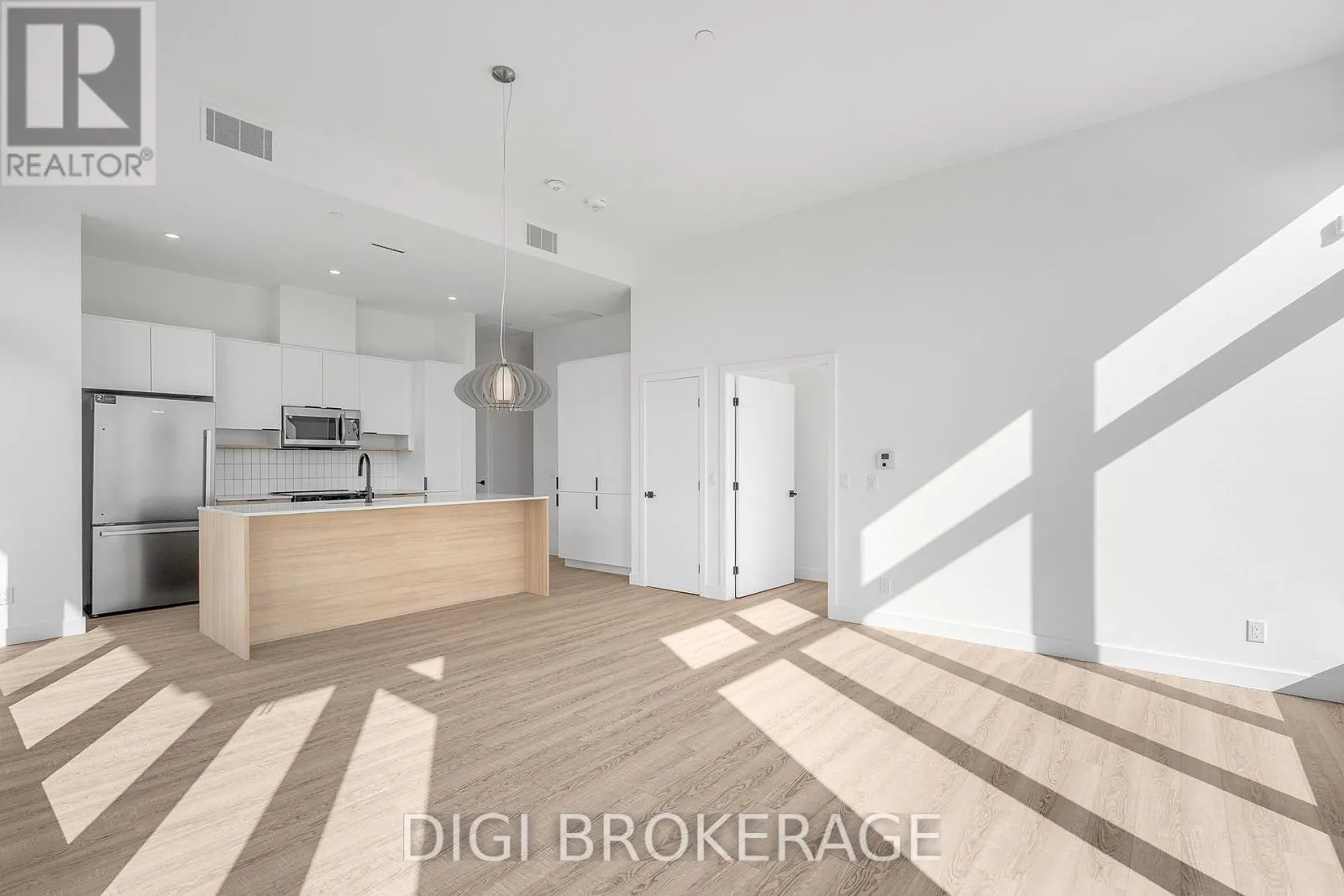 3504 - 1240 CUMMINGS AVENUE