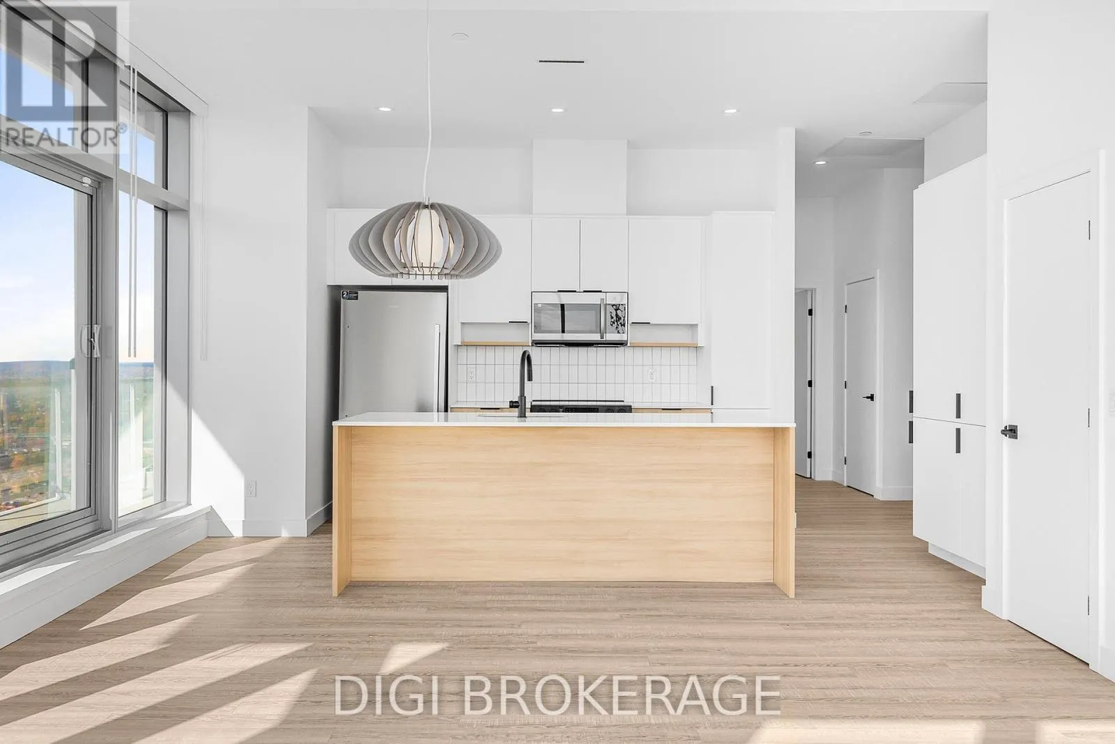 3504 - 1240 CUMMINGS AVENUE