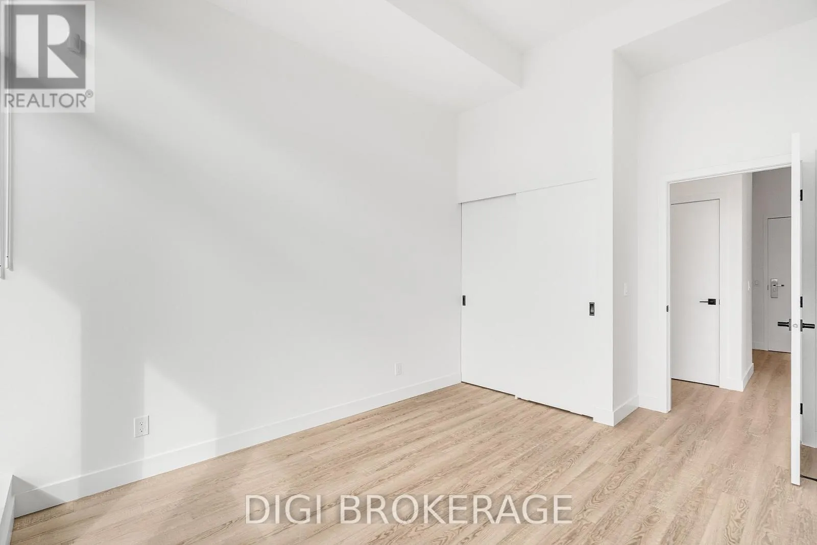 3504 - 1240 CUMMINGS AVENUE