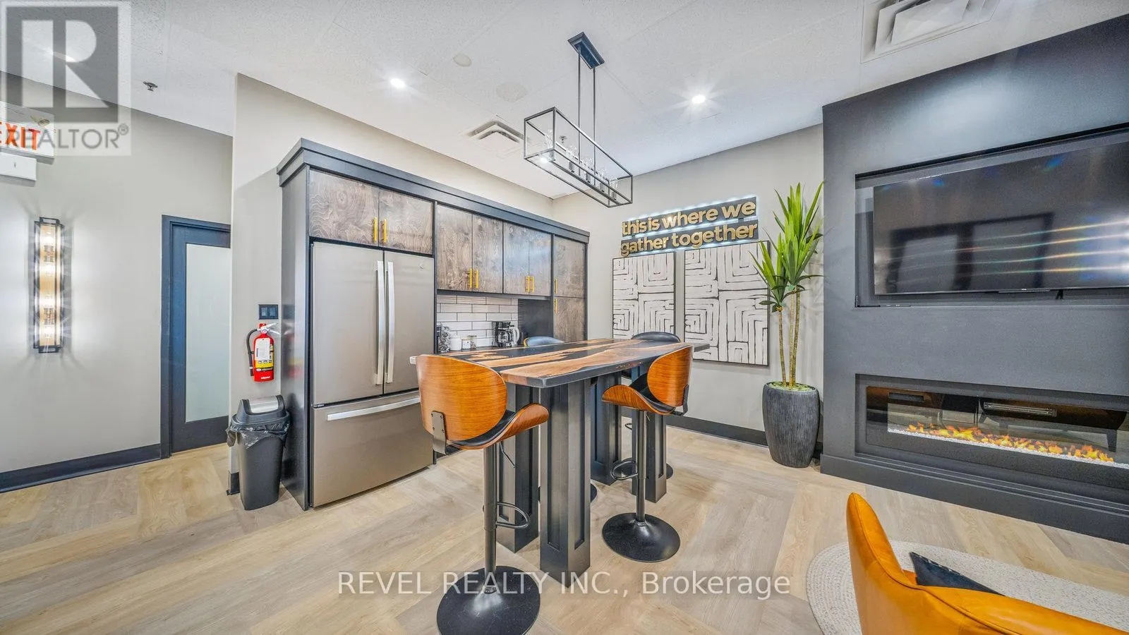 115 - 265 KING GEORGE ROAD