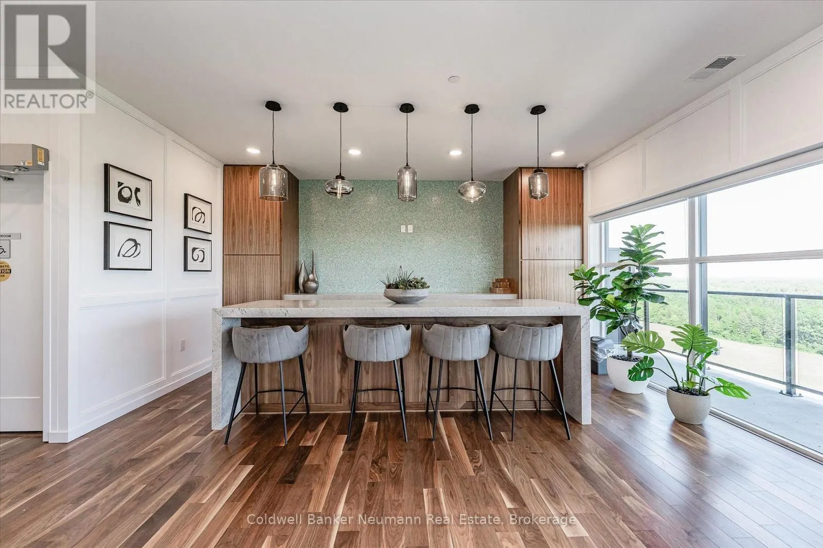 612 - 1880 GORDON STREET S, #612