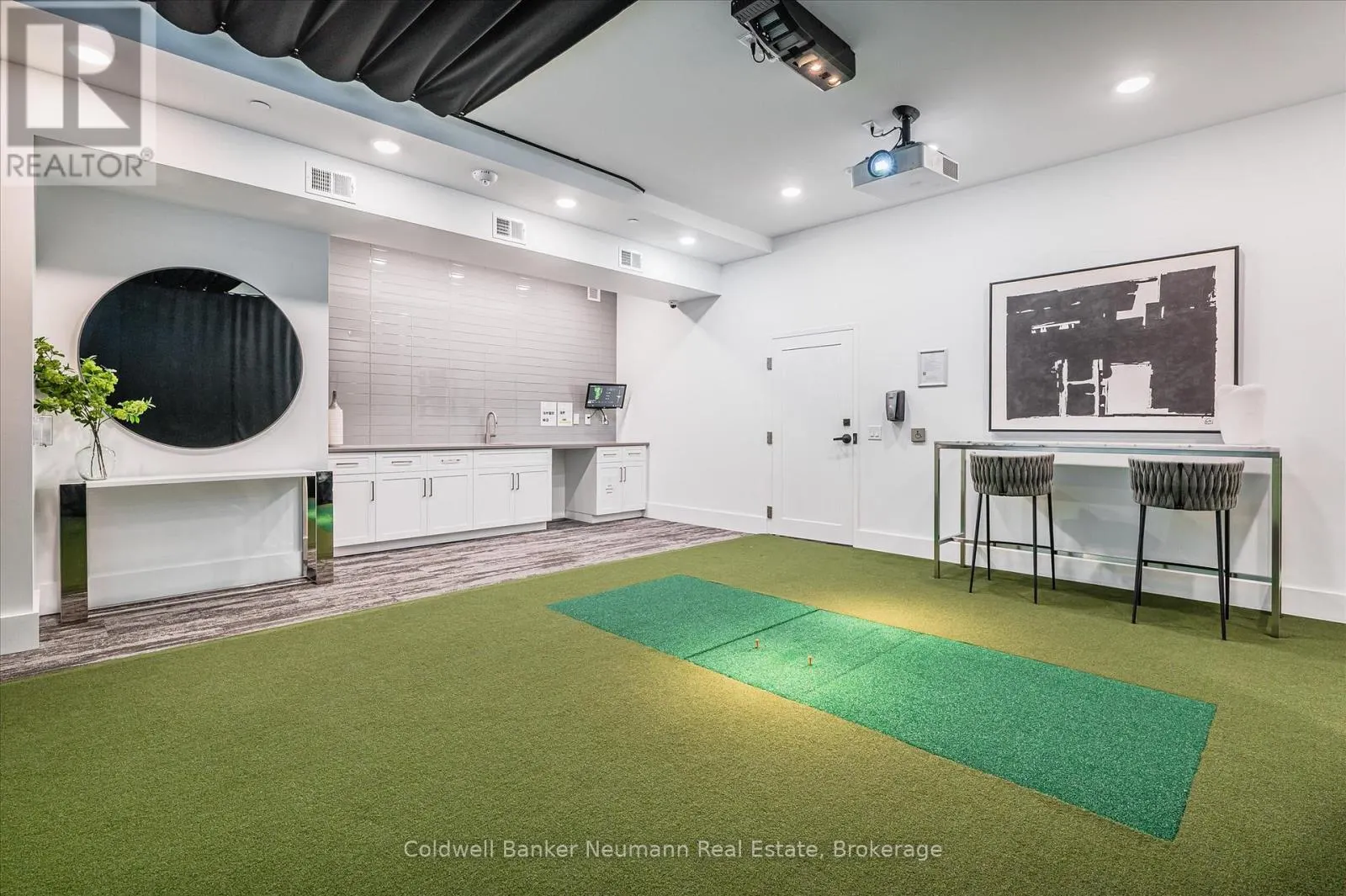 612 - 1880 GORDON STREET S, #612