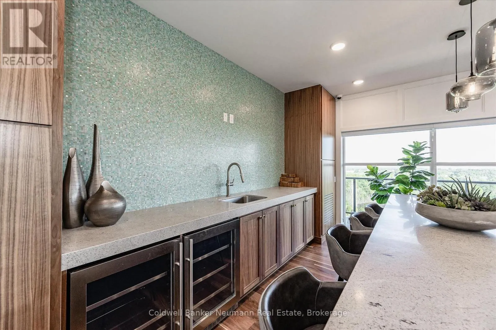 612 - 1880 GORDON STREET S, #612