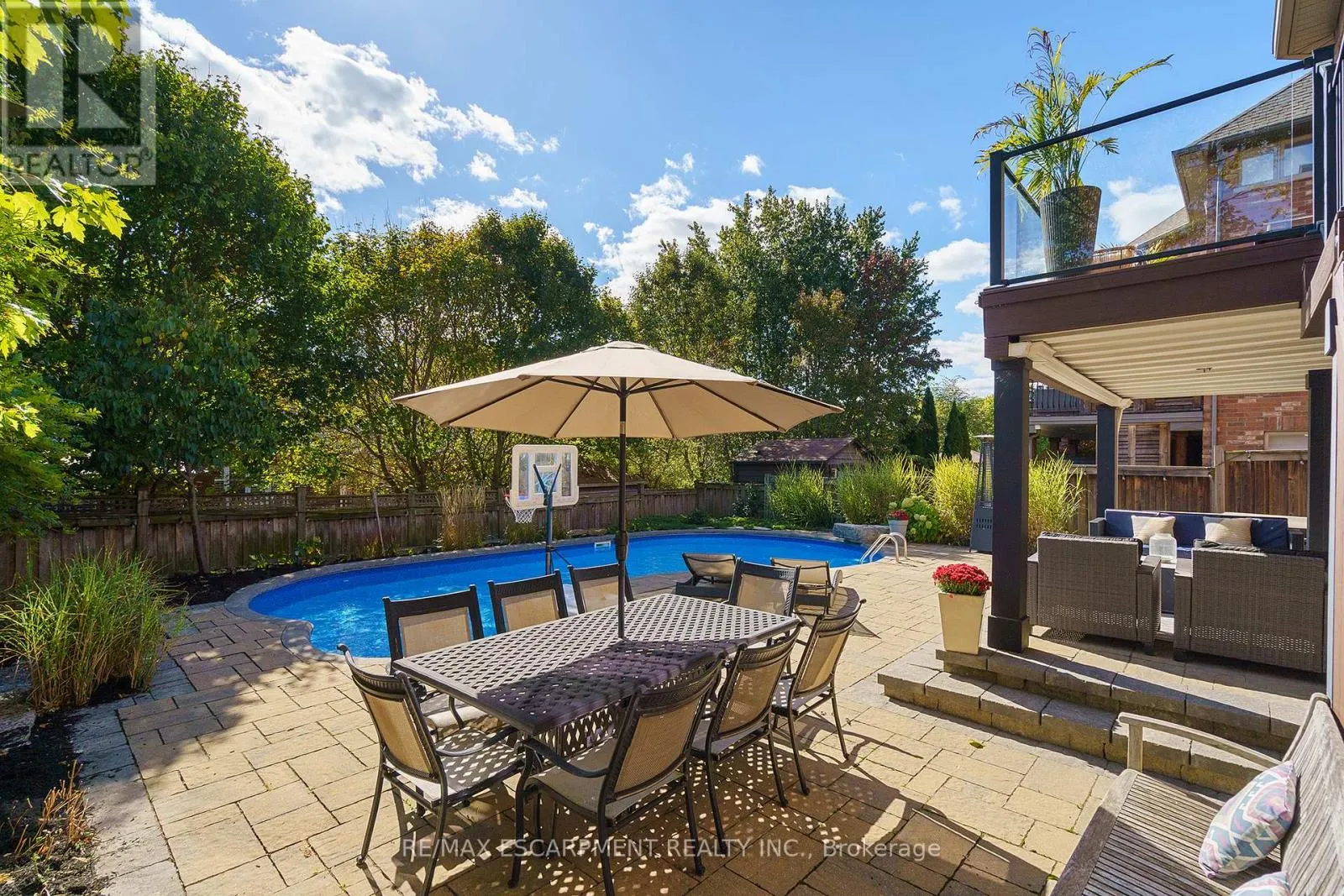 47 STOWBRIDGE CRESCENT