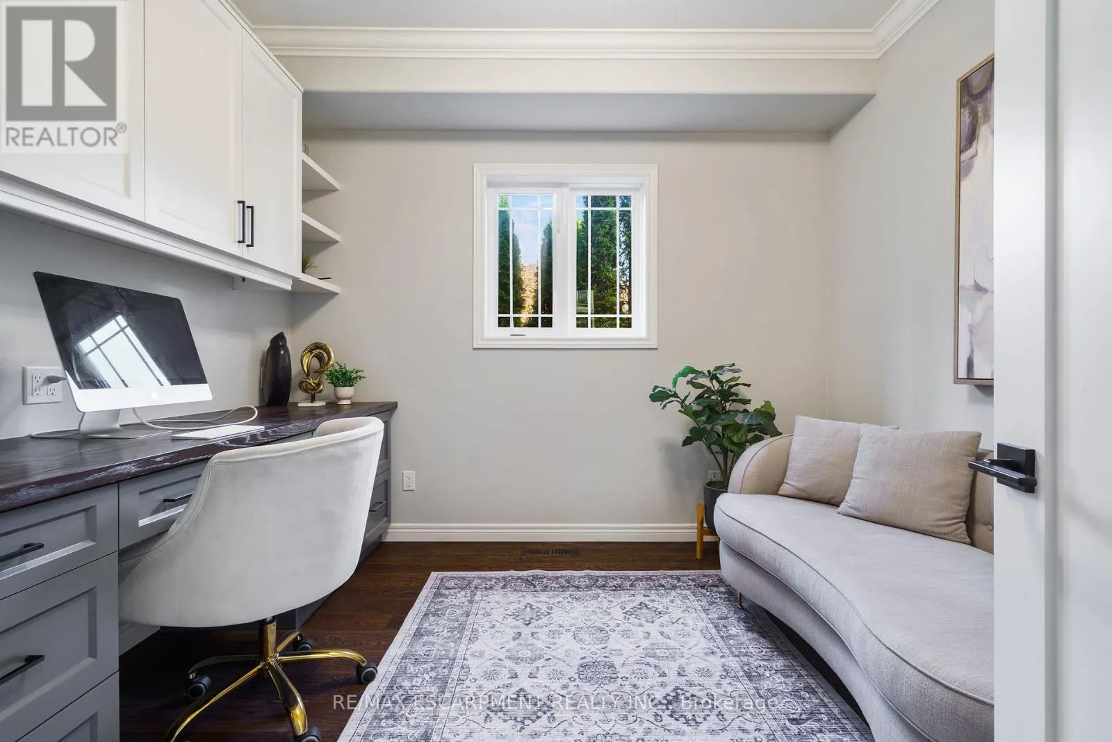 47 STOWBRIDGE CRESCENT