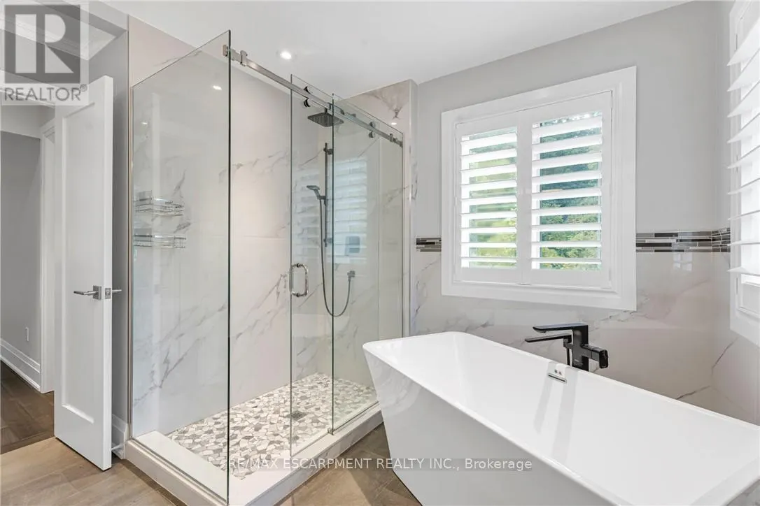 120 DAVIDSON BOULEVARD