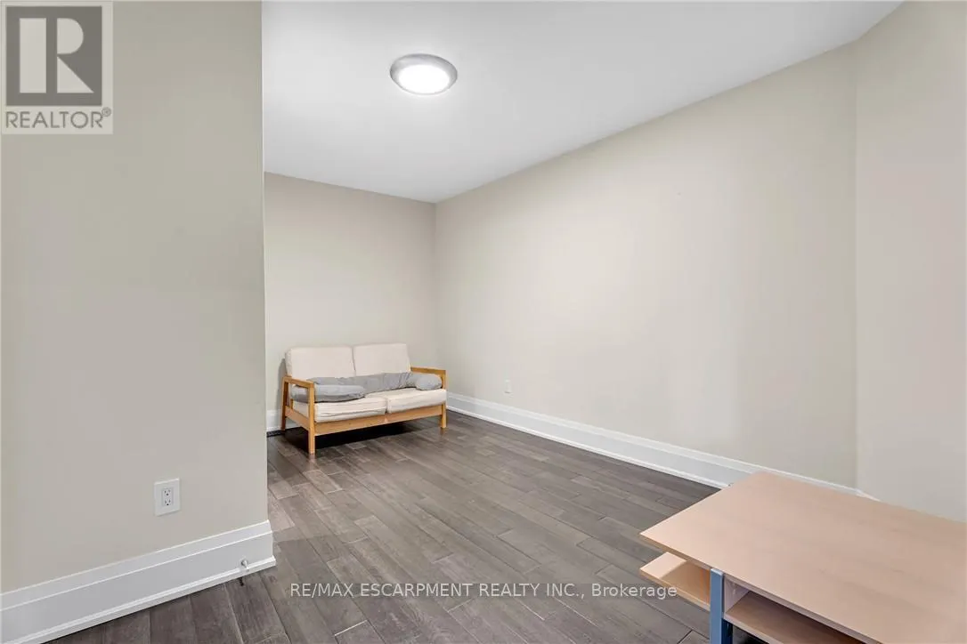 120 DAVIDSON BOULEVARD