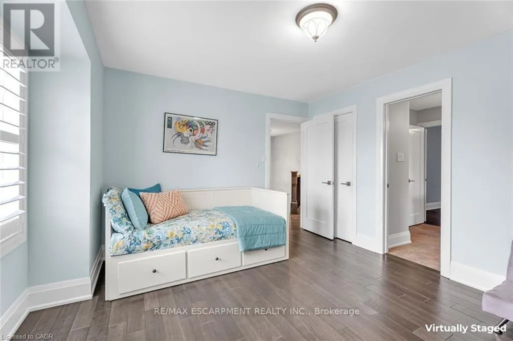 120 DAVIDSON BOULEVARD