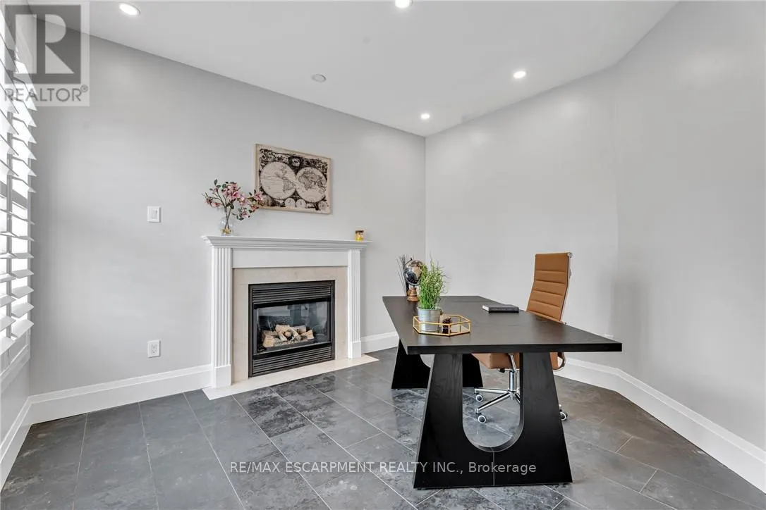 120 DAVIDSON BOULEVARD