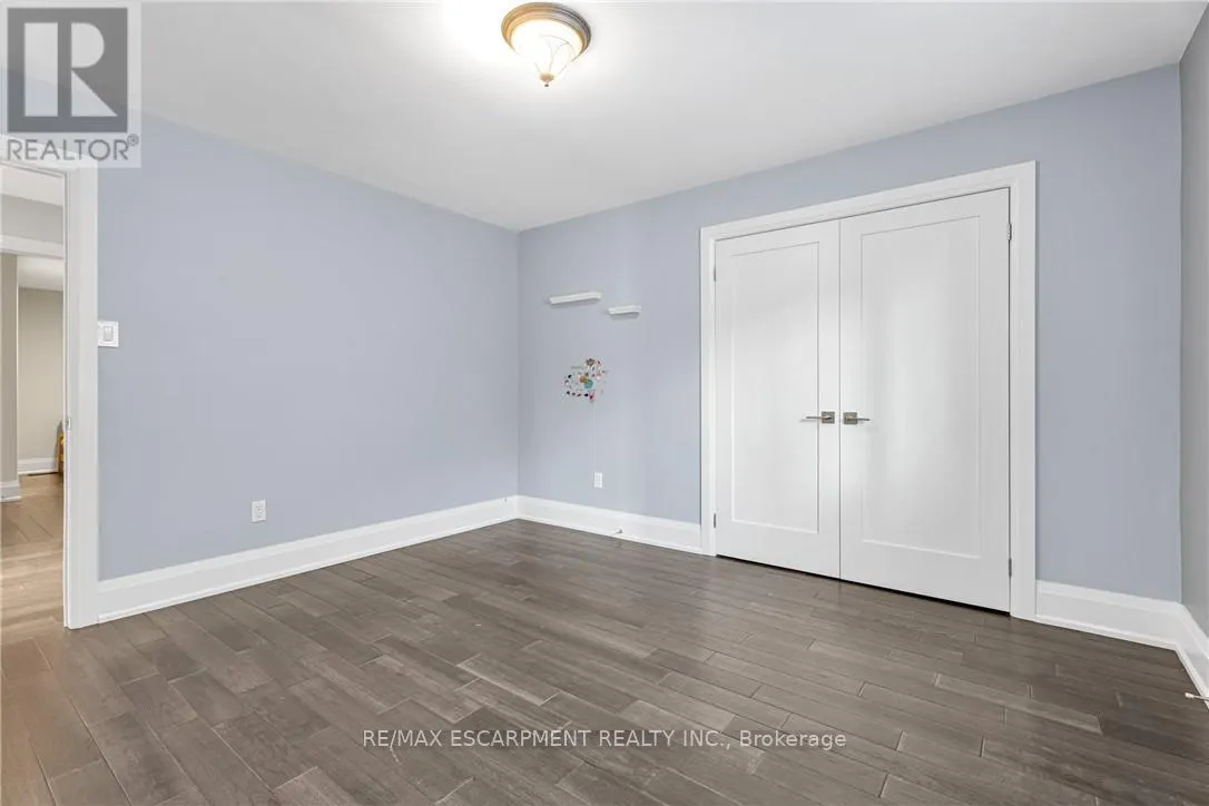 120 DAVIDSON BOULEVARD