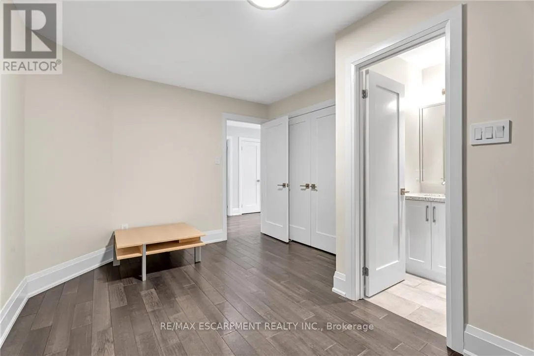 120 DAVIDSON BOULEVARD