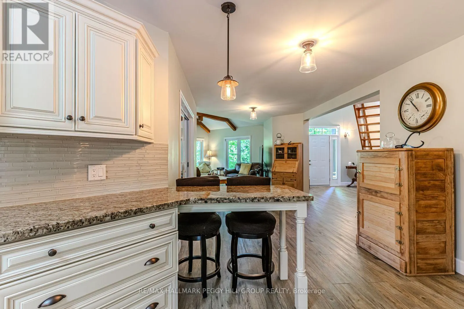 284 LAKE DALRYMPLE ROAD