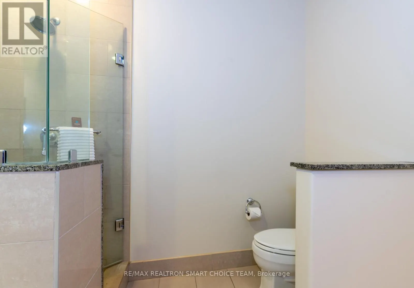 L204-A1&B1 - 1869 MUSKOKA 118 ROAD W