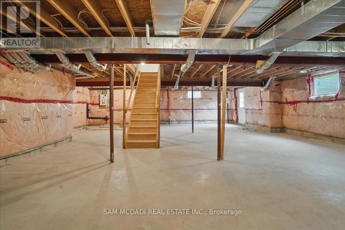 20 - 6 VALLEY RIDGE LANE