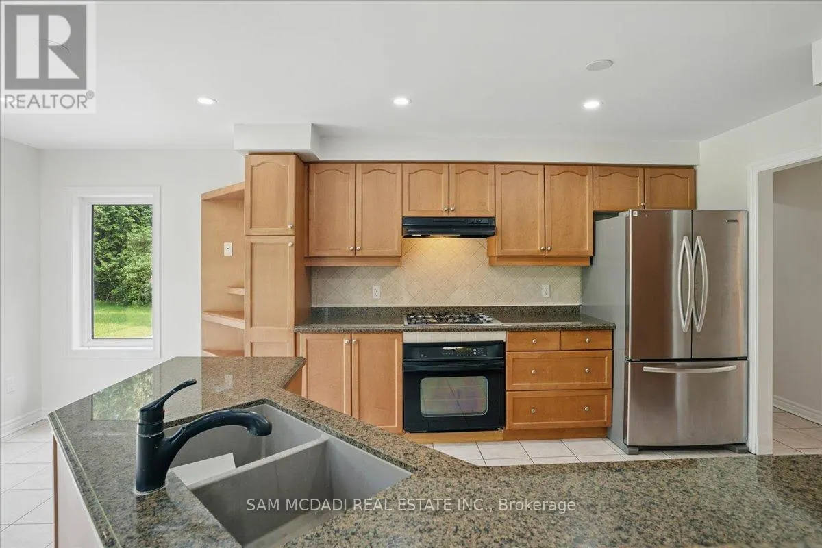 20 - 6 VALLEY RIDGE LANE