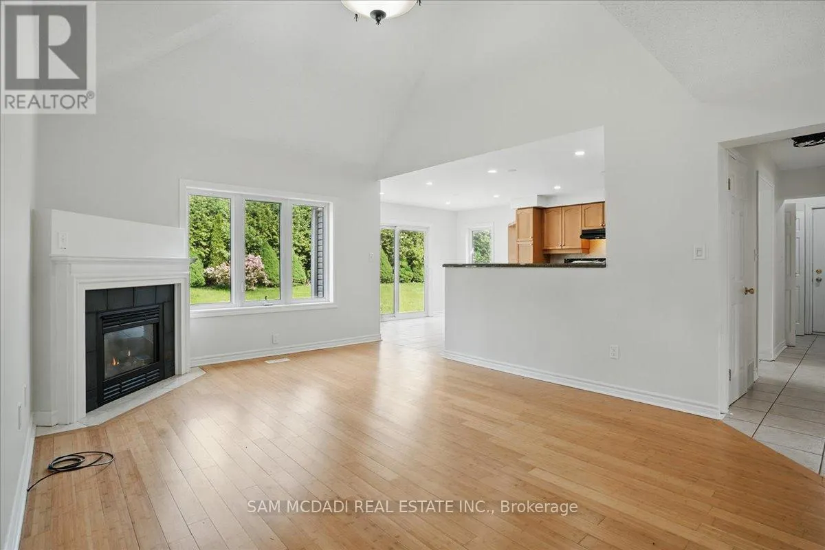 20 - 6 VALLEY RIDGE LANE