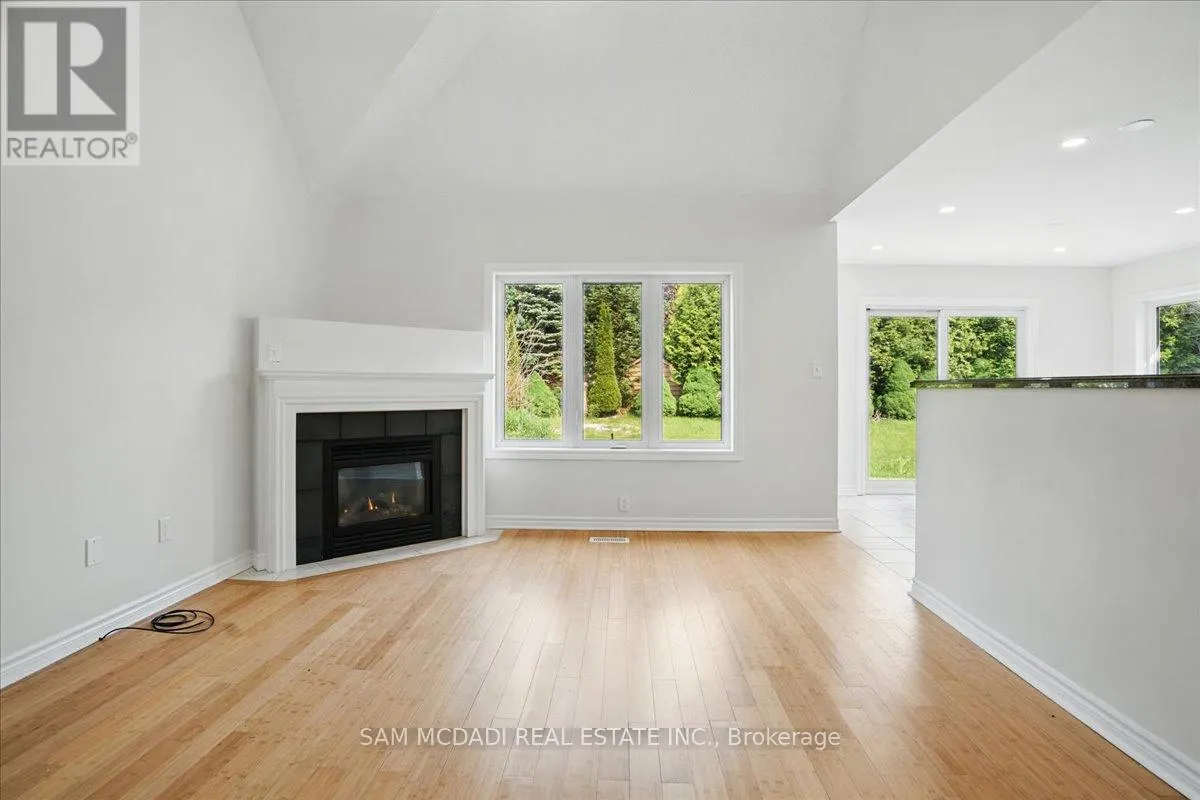 20 - 6 VALLEY RIDGE LANE