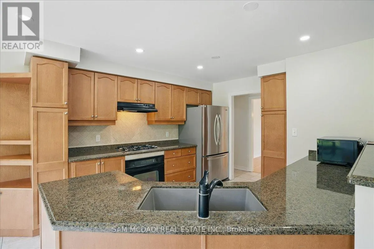 20 - 6 VALLEY RIDGE LANE