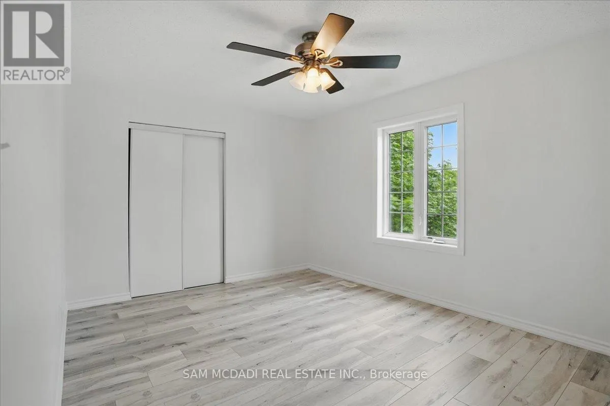 20 - 6 VALLEY RIDGE LANE