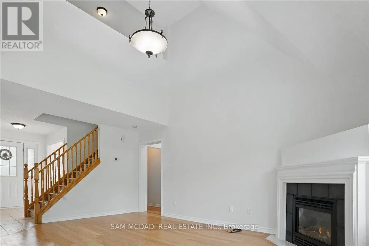 20 - 6 VALLEY RIDGE LANE