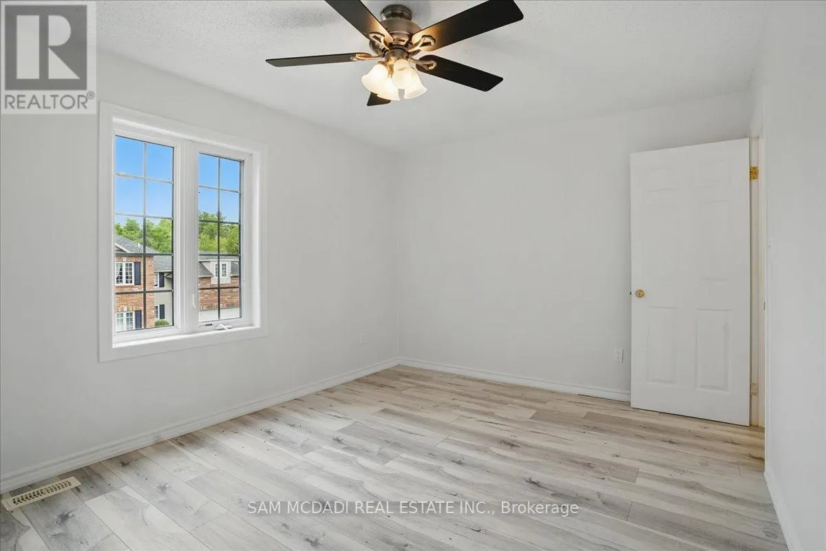 20 - 6 VALLEY RIDGE LANE