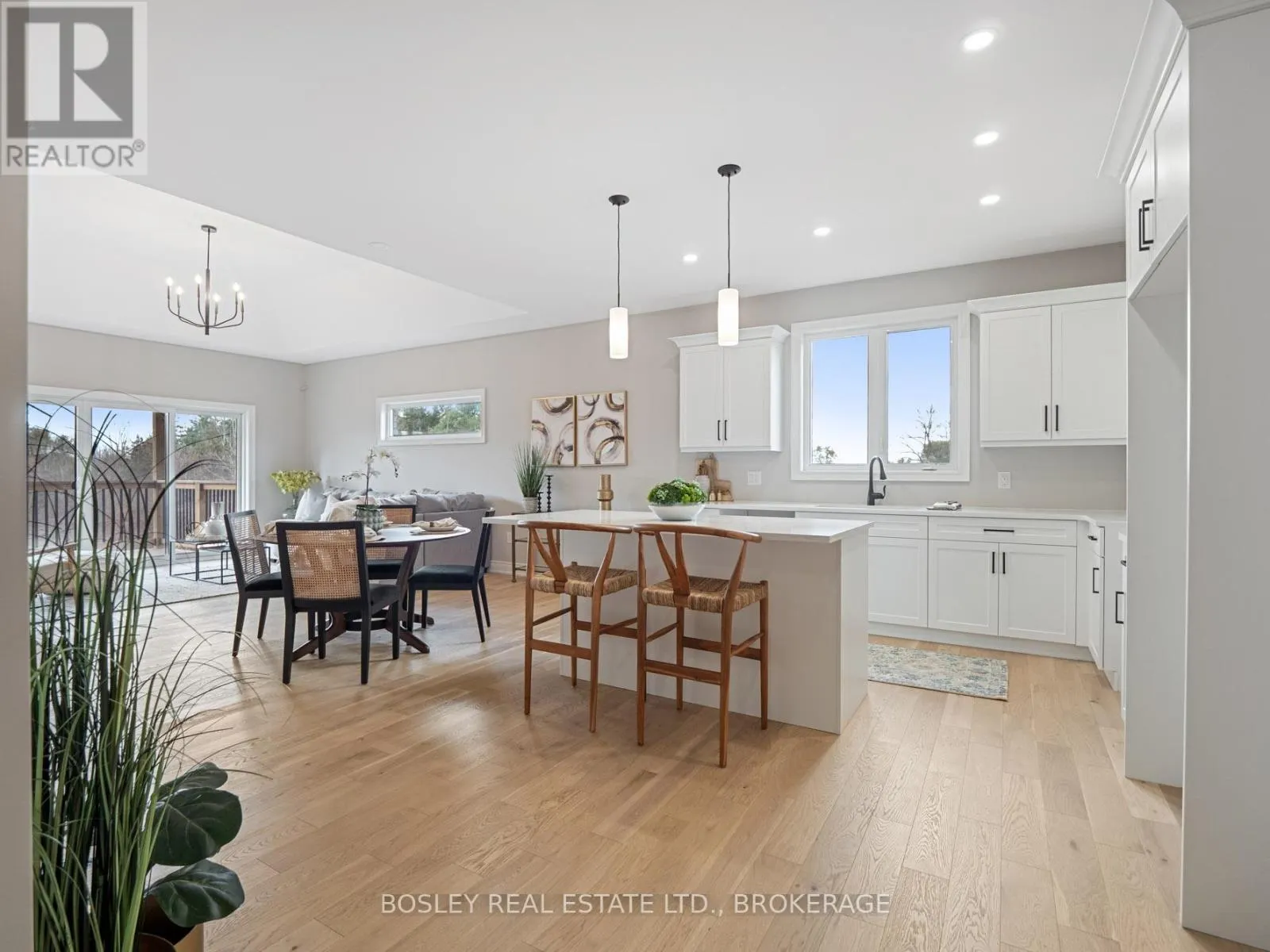 503 ROYAL RIDGE DRIVE