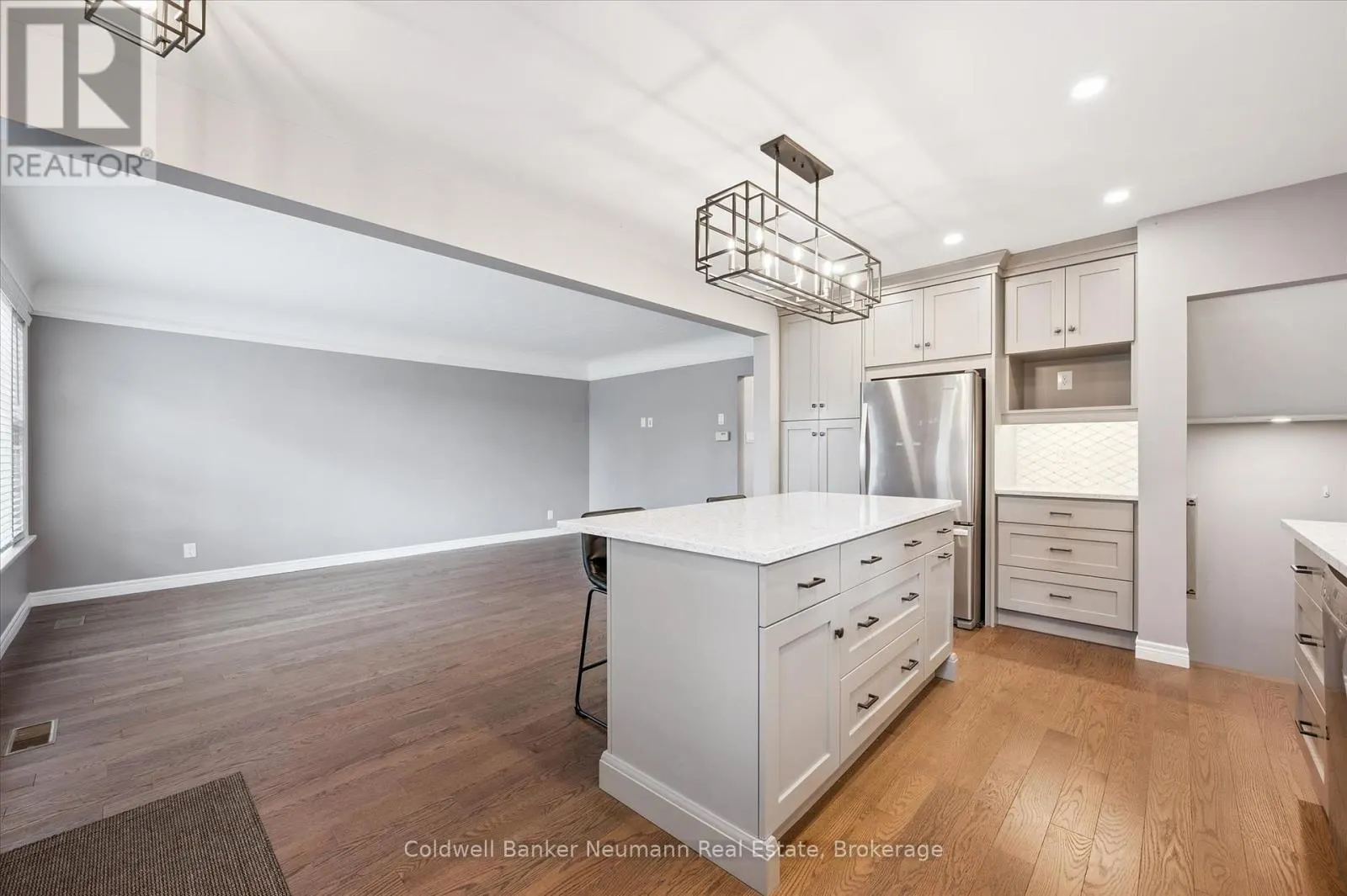 23 COLLINGWOOD STREET