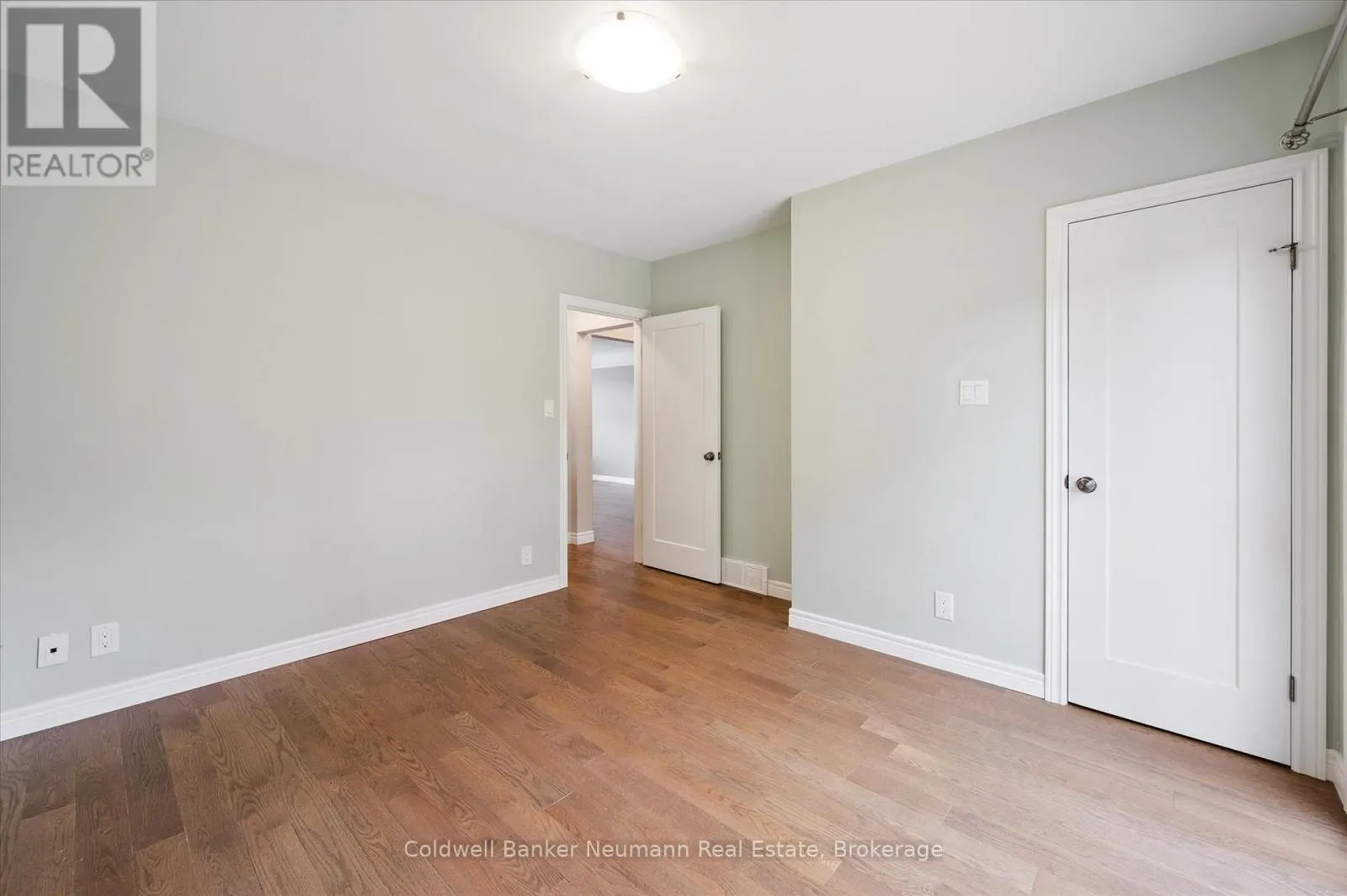 23 COLLINGWOOD STREET