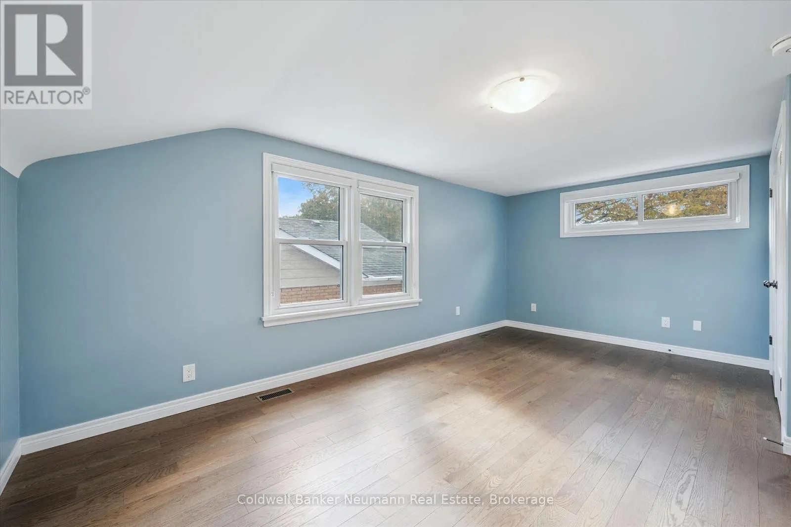 23 COLLINGWOOD STREET