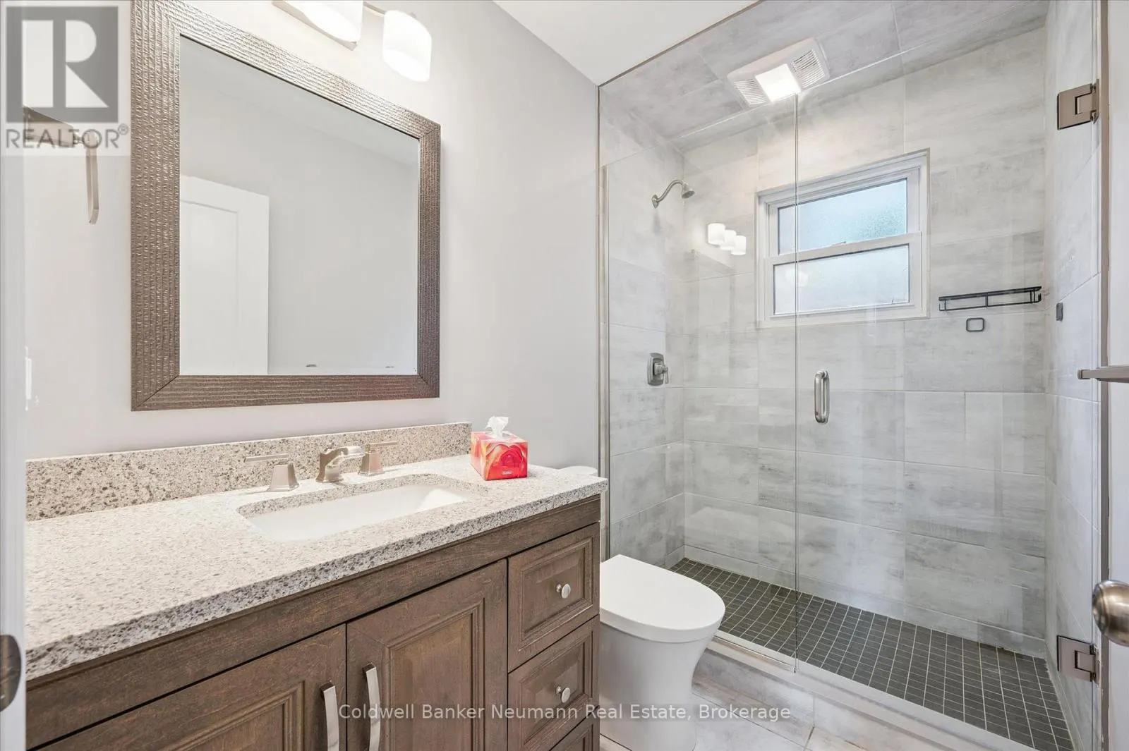 23 COLLINGWOOD STREET