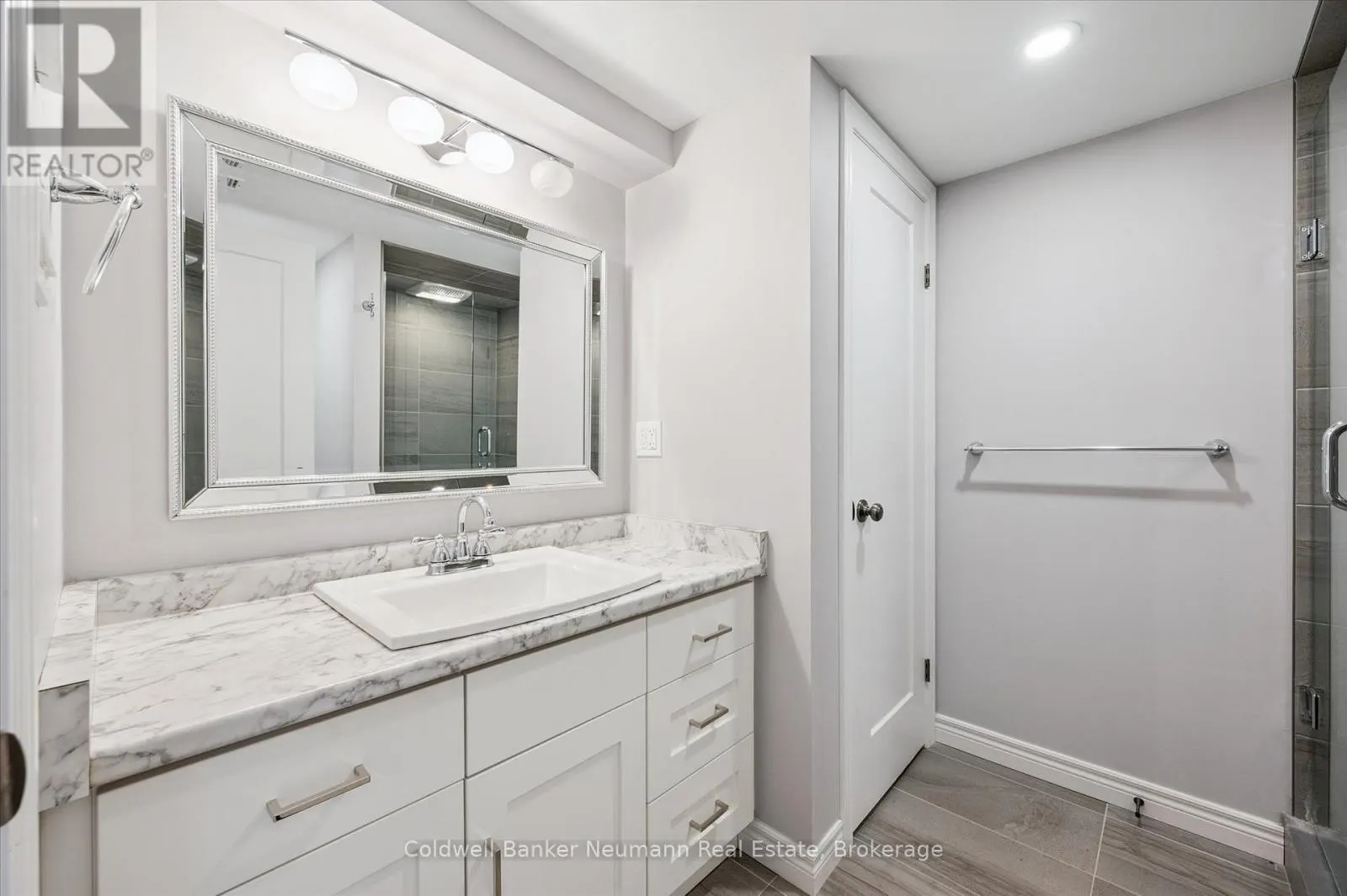 23 COLLINGWOOD STREET