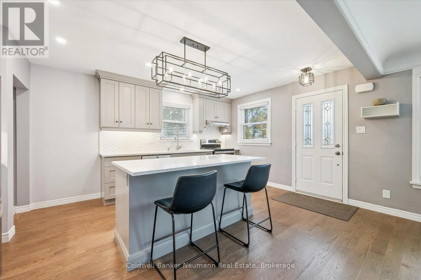 23 COLLINGWOOD STREET