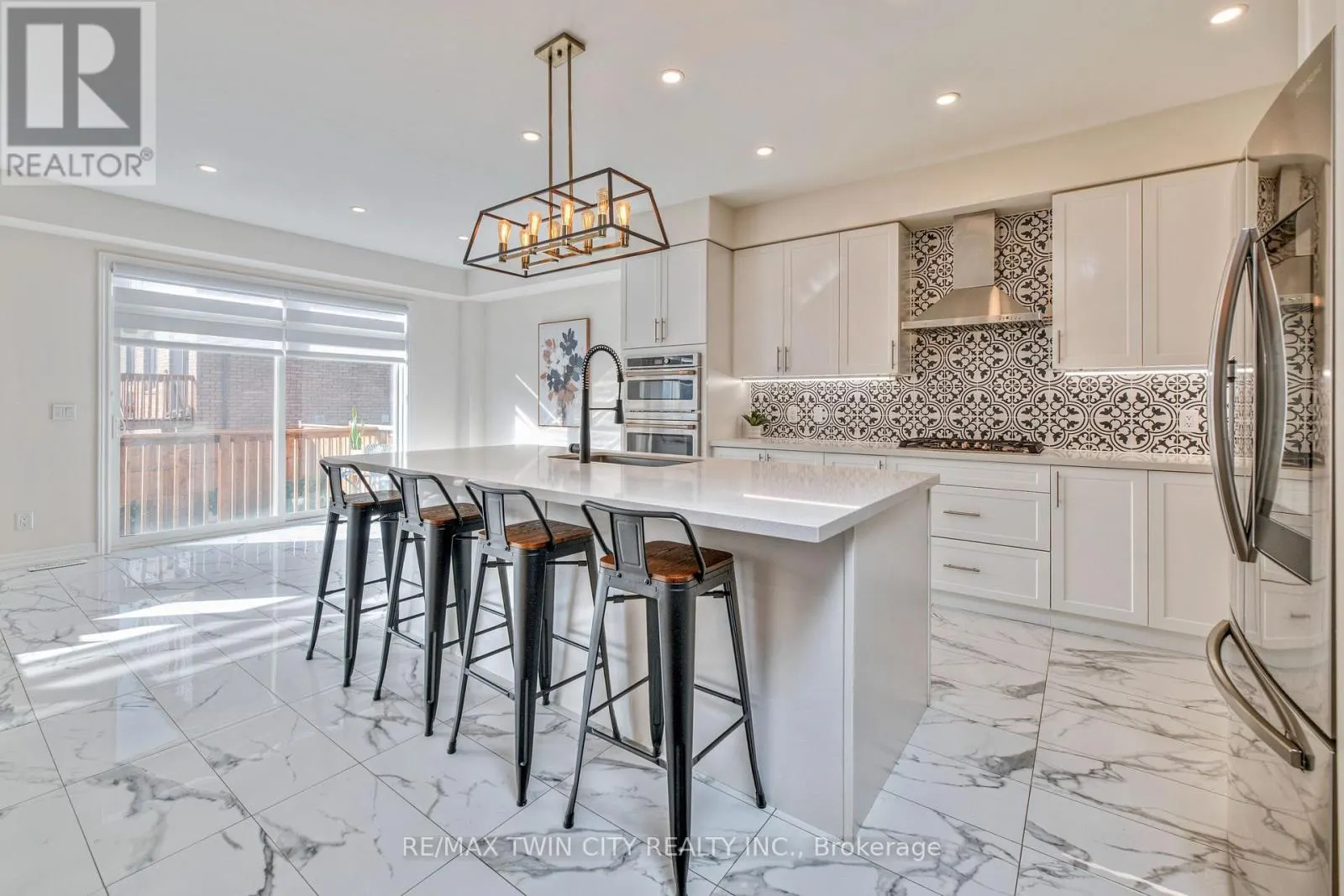 110 HALDIMAND STREET