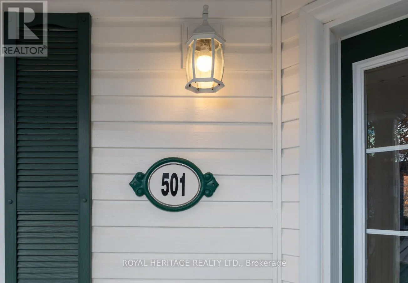 501 - 325 DENSMORE ROAD W, #501