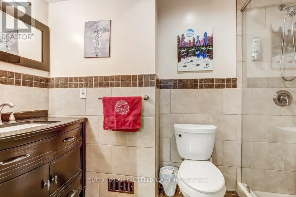 296 BOURNEMOUTH DRIVE