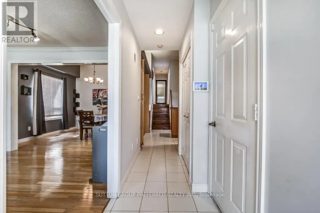 296 BOURNEMOUTH DRIVE