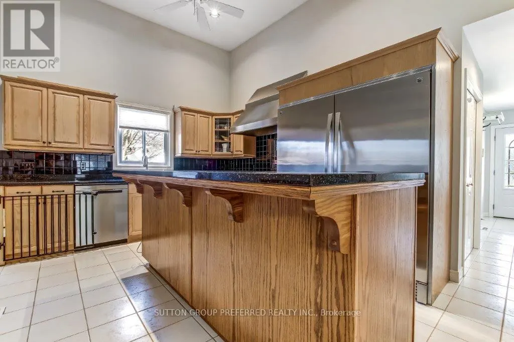 296 BOURNEMOUTH DRIVE