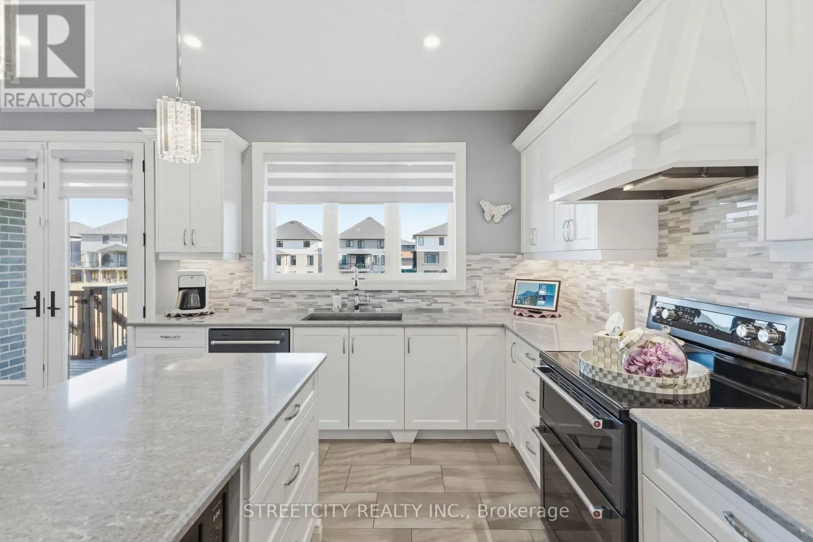 1391 MEDWAY PARK DRIVE