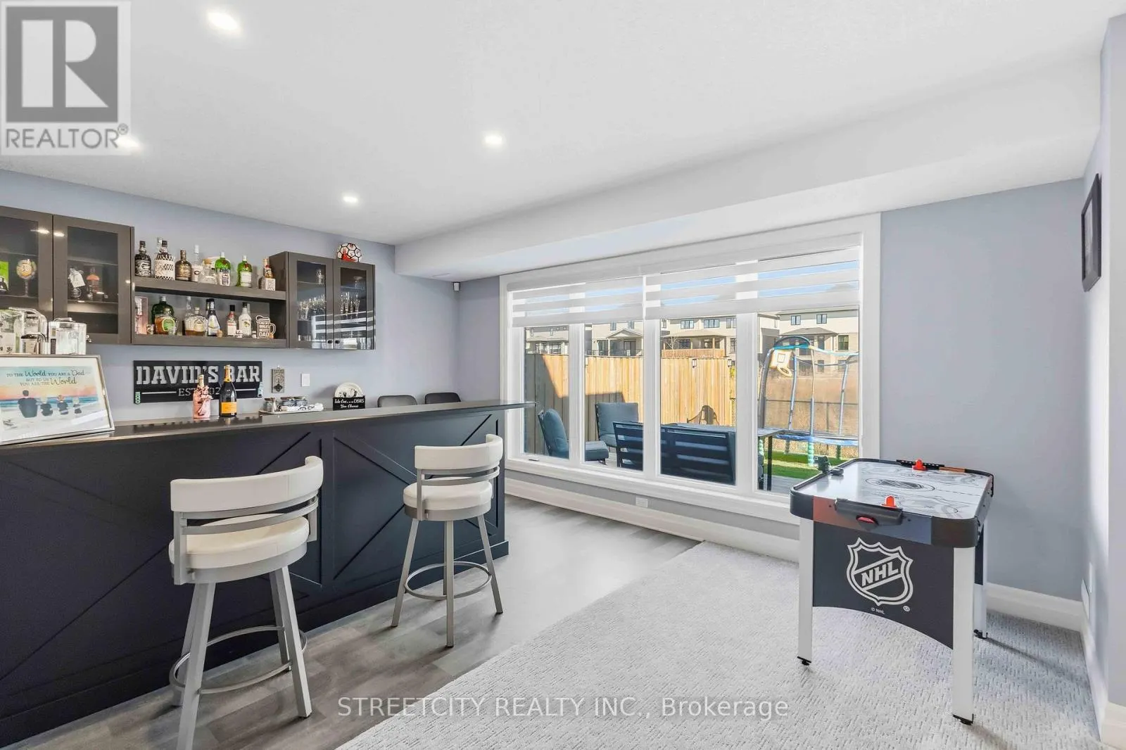 1391 MEDWAY PARK DRIVE