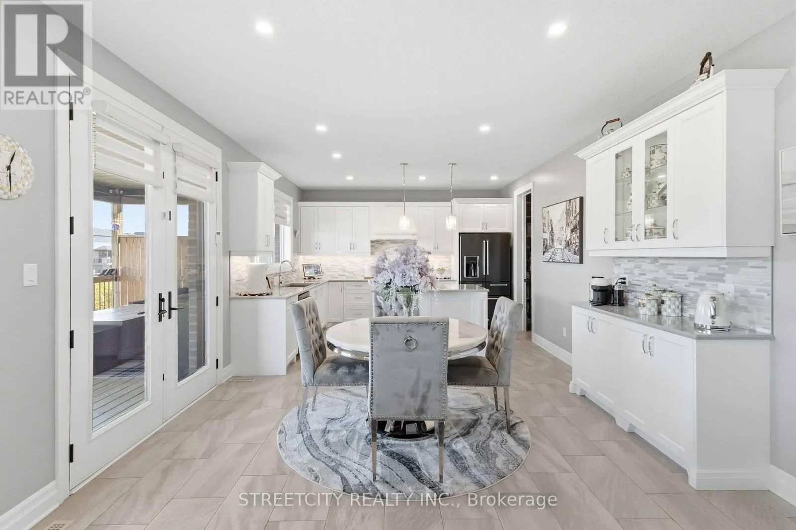 1391 MEDWAY PARK DRIVE