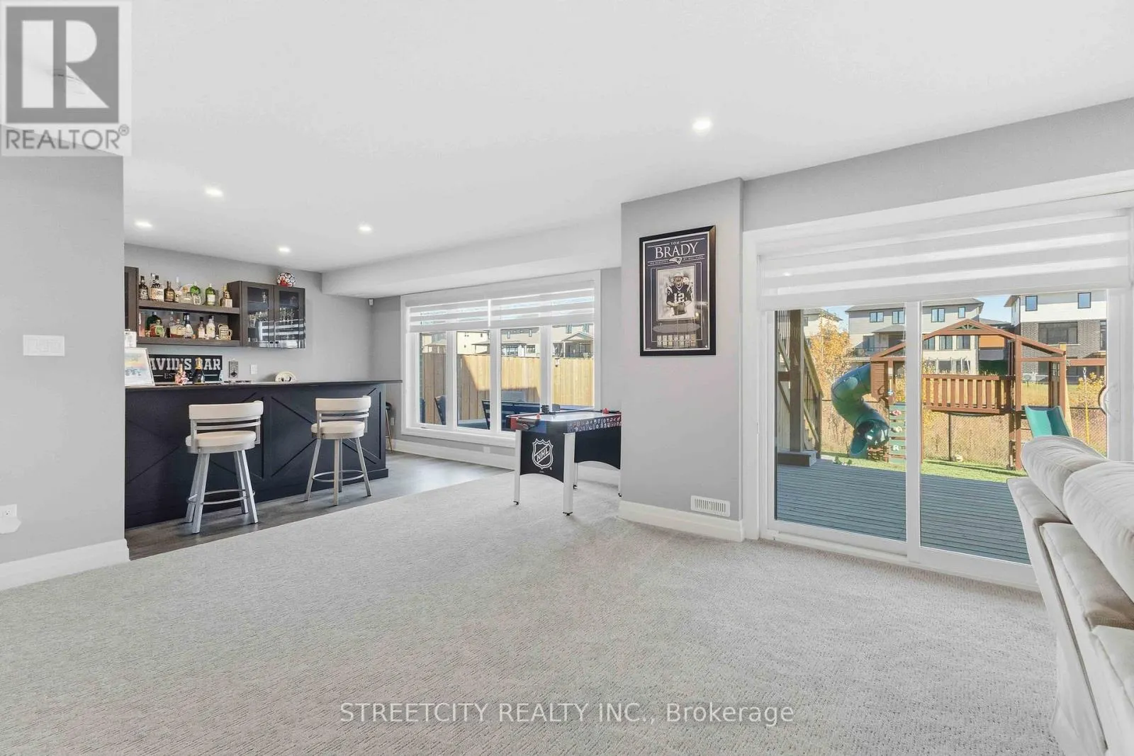 1391 MEDWAY PARK DRIVE