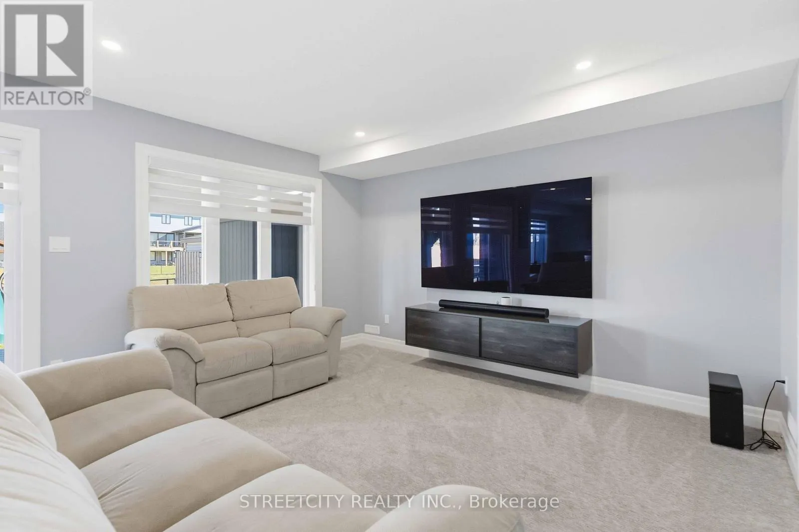 1391 MEDWAY PARK DRIVE