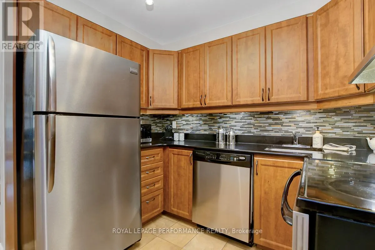 3 - 2 COLUMBUS AVENUE