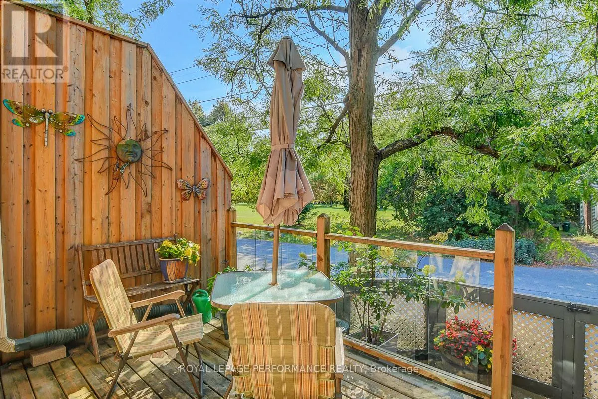 3 - 2 COLUMBUS AVENUE