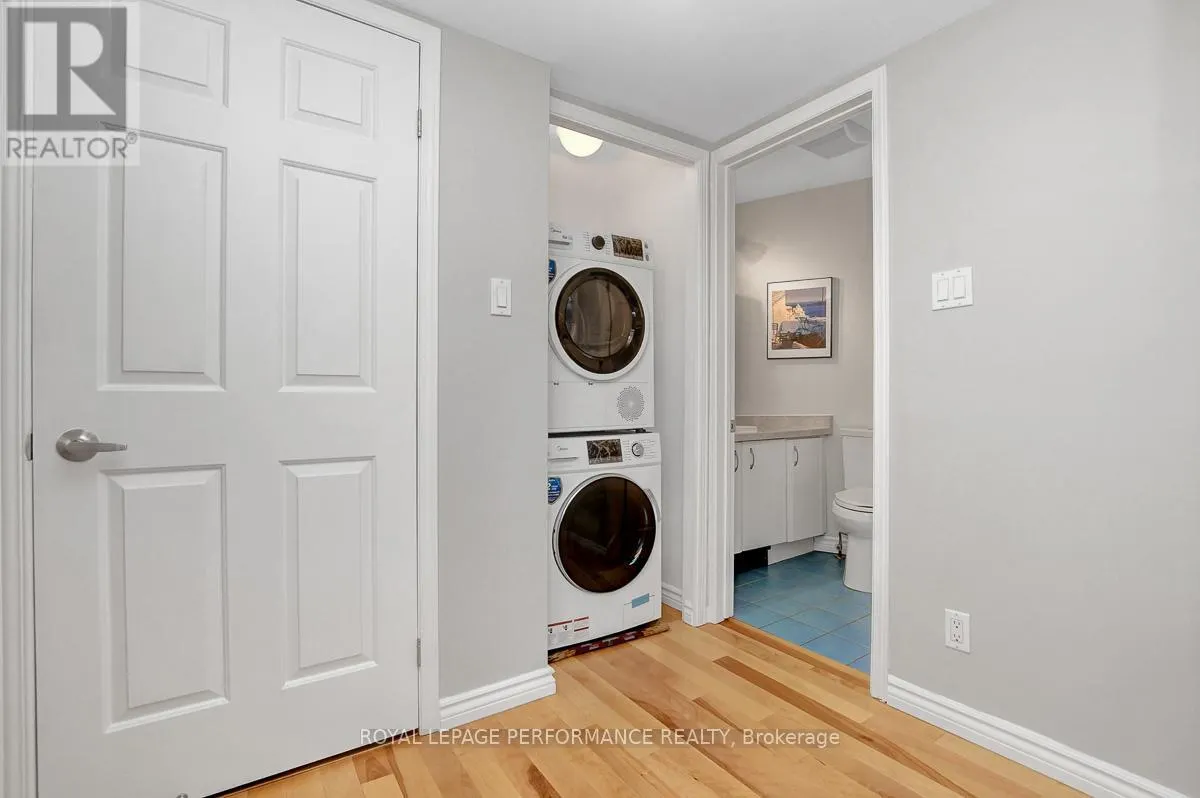 3 - 2 COLUMBUS AVENUE